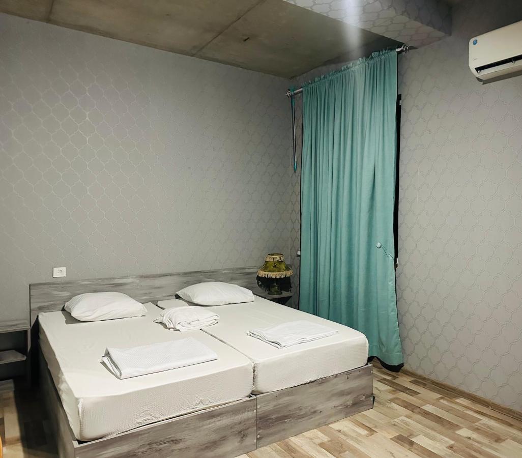 Nid Hotel Tiflis Exterior foto