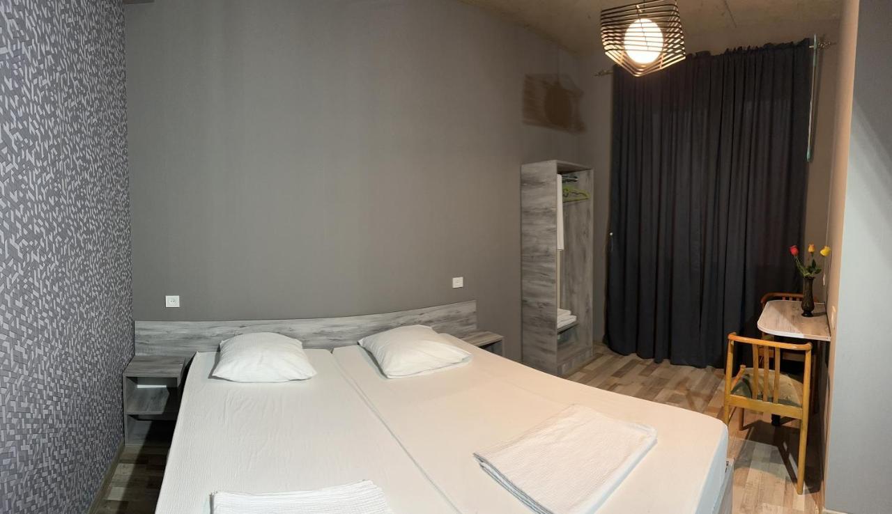 Nid Hotel Tiflis Exterior foto