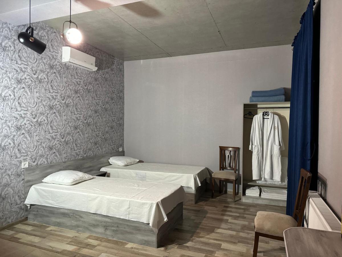 Nid Hotel Tiflis Exterior foto