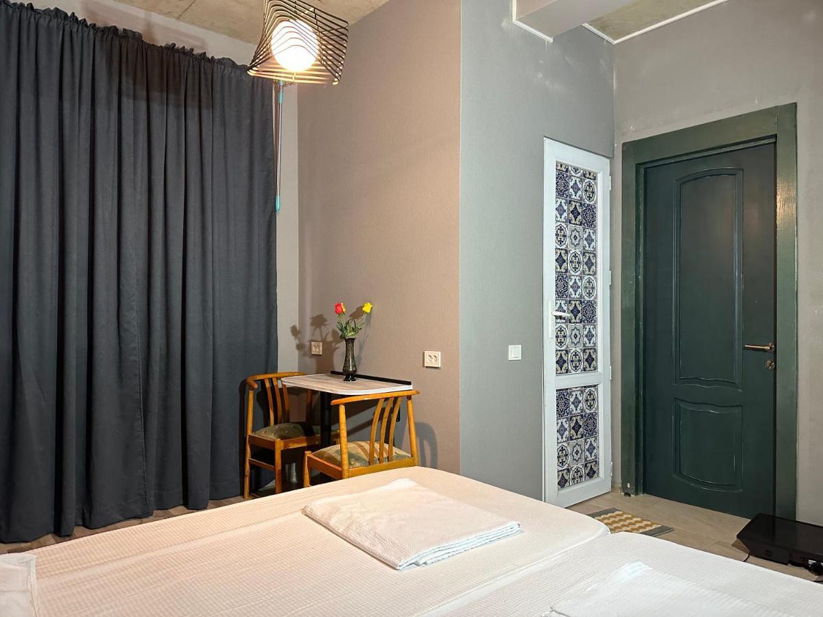 Nid Hotel Tiflis Exterior foto