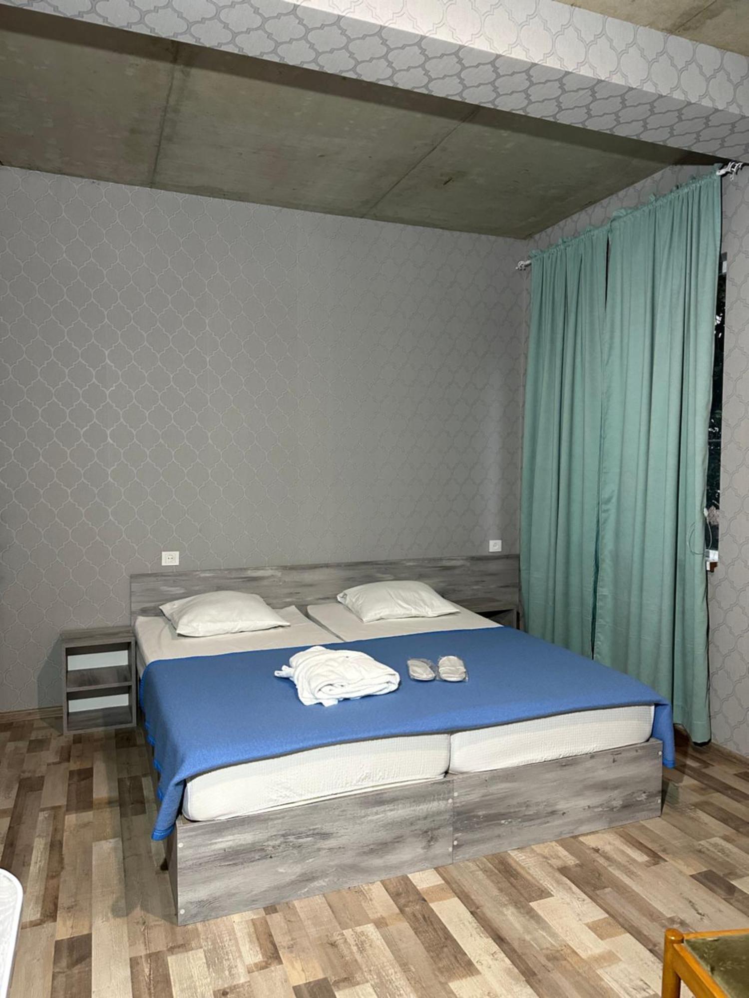 Nid Hotel Tiflis Exterior foto