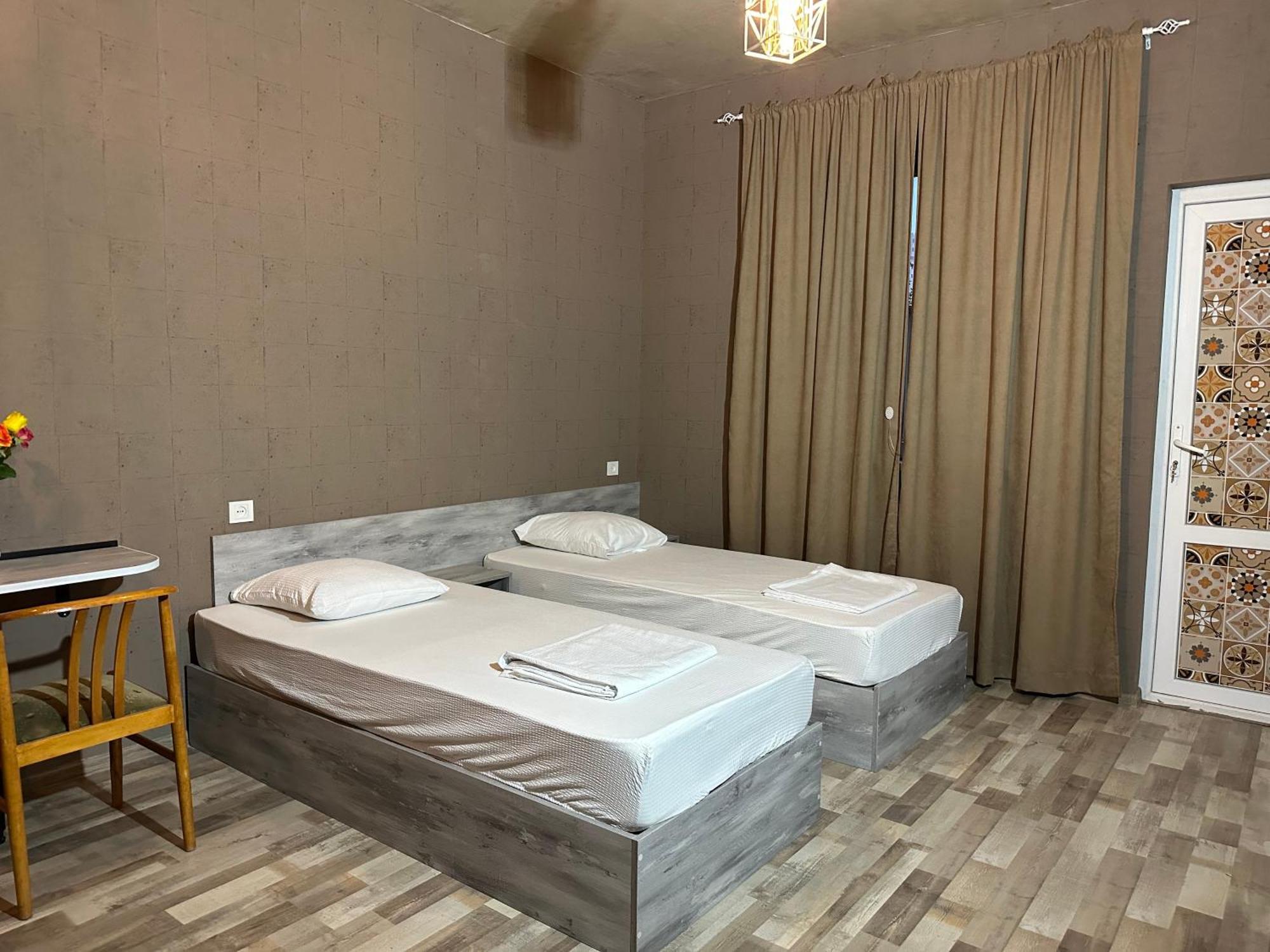 Nid Hotel Tiflis Exterior foto