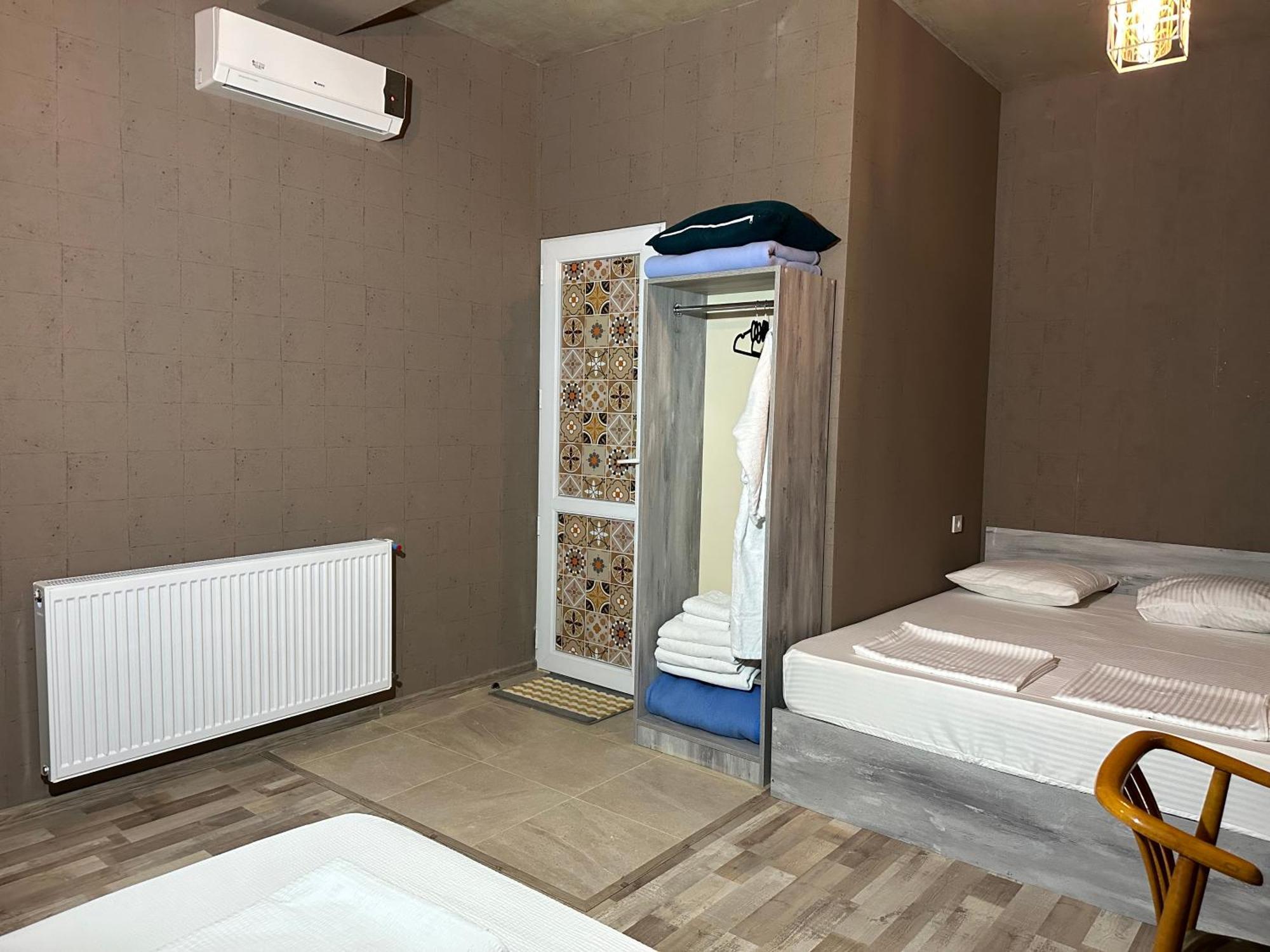 Nid Hotel Tiflis Exterior foto